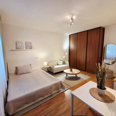 Vermietung einer gemütlichen Wohnung, 42 m², Stadtteil Nivy, Bratislava, Slowakei